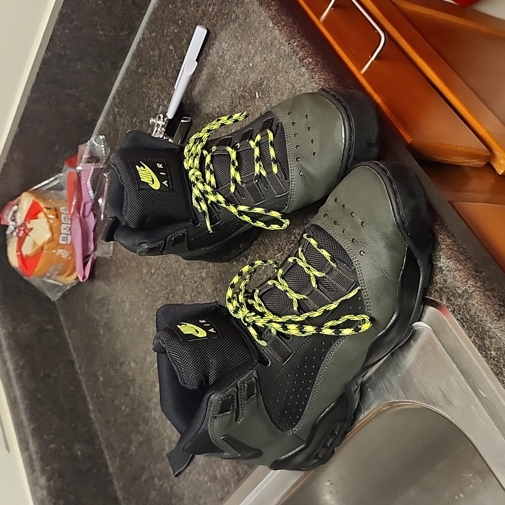 Nike Shoes Size 10